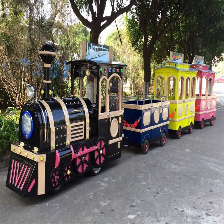 长坡镇儿童观光小火车